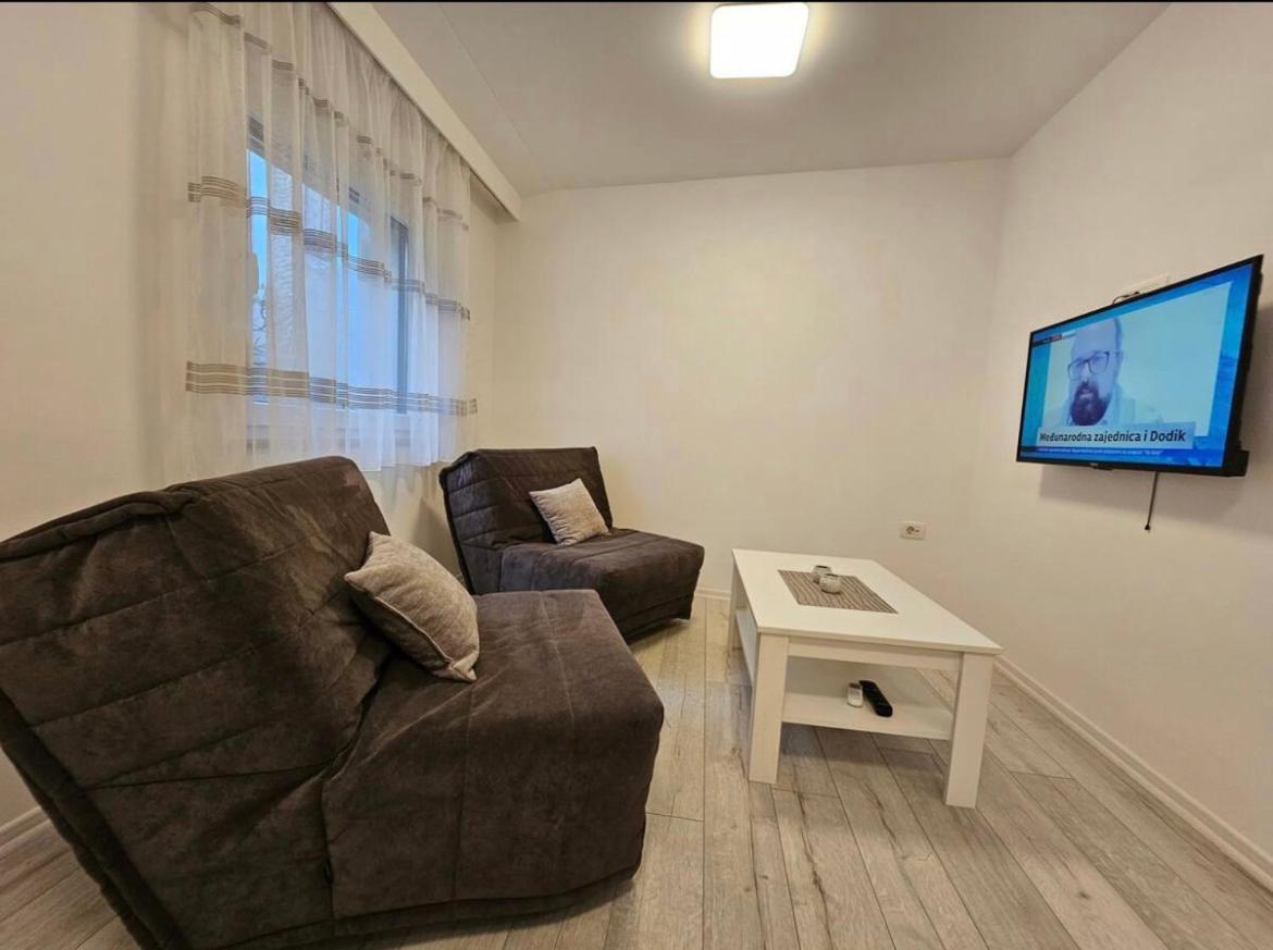 Apartment Apartmani Central *